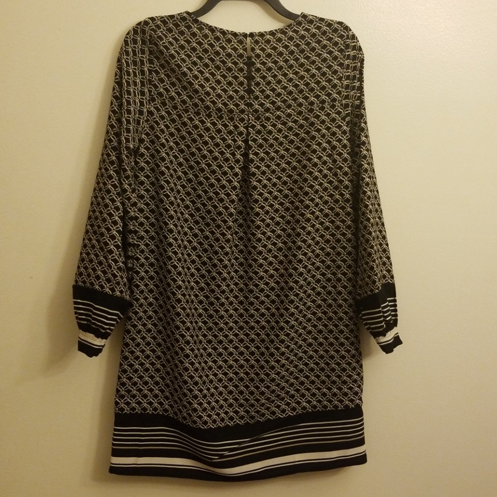 H&M Women's Black Short Dress - Picture 7 of 8